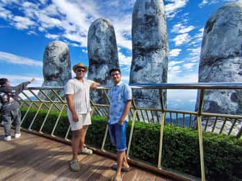Da Nang : to Hue by Car with Golden Bridge or Many Options