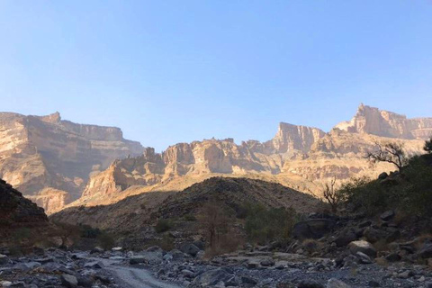 Tagestour nach Jabal Shams, Wadi Nakhar, Misfat Al Abriyeen