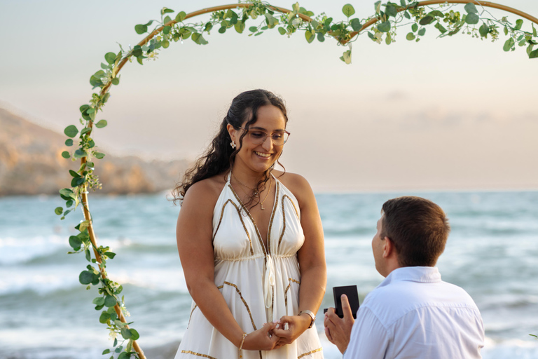 Proposal Photoshoot with Professional Photographer in Malta Proposal with Setup