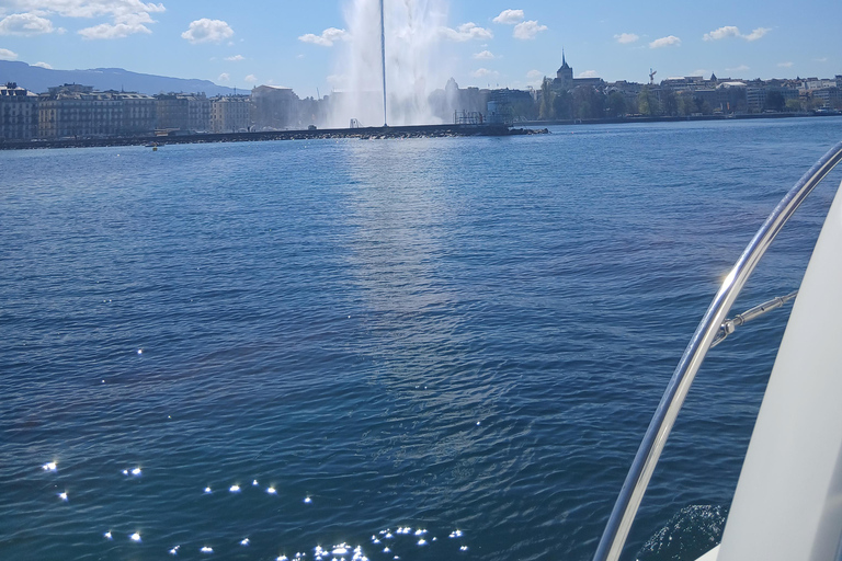 Geneva: Private Boat Cruise with Optional Fondue Private Boat day Lake Geneva (2h)