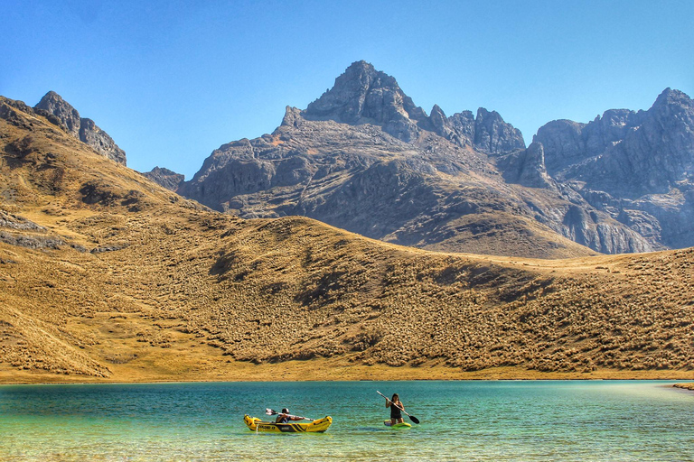 Ayacucho: Aventura na Lagoa Verdeqocha |Privado