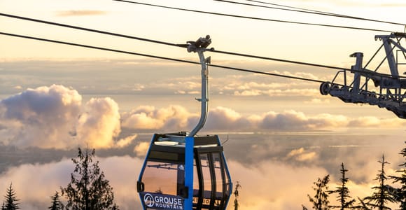 Ab Vancouver: Grouse Mountain, Skyride und Capilano Bridge