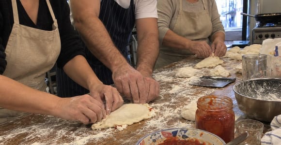 Naples: Street Food Class with Pizza Fritta & Frittatina