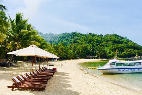 Hoi An: Cham Island Snorkeling & Seafood BBQ Tour