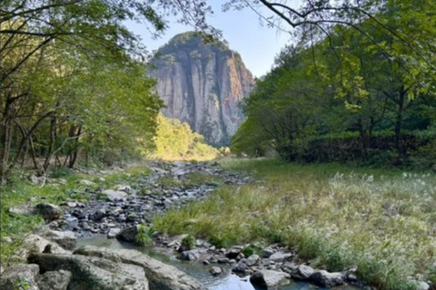 Shanghai: Han Fei River Ancient Path Hike Day Trip Shanghai: Han Fei River Ancient Path Hike Day Trip