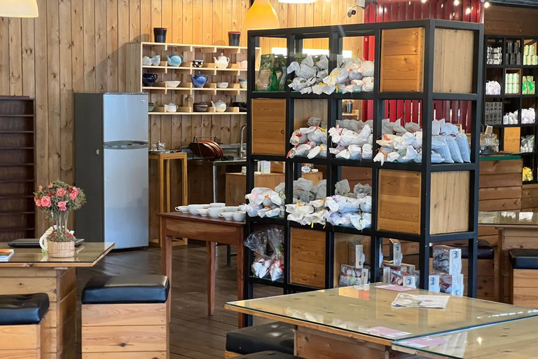 Handunugoda Tea Estate Tour with Pickup & Drop off