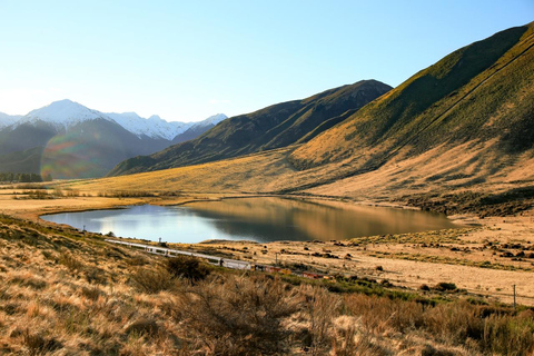 Christchurch: Waimakariri River Train & Castle Hill Day Tour