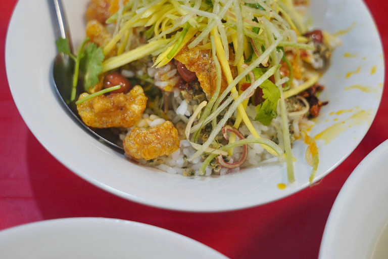 Hue Street Food Adventure – Eat, Walk & Explore Like a Local Private Group