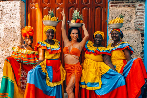 Cartagena: City History & Food Tour of Old Town & Getsemani