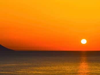Aeolian Islands mini cruise with Stromboli by night