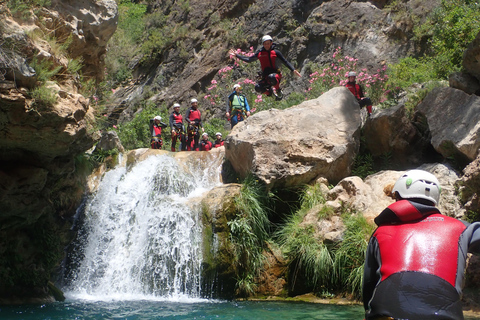 Granada & Malaga: Río Verde Canyon, Turquoise Water Jumps Private Tour