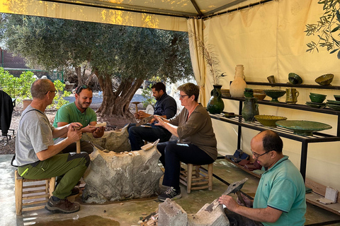 Ervaar lessen, koken, aardewerk en mozaïekErvaar Mozaïekles & Lunch in Farm