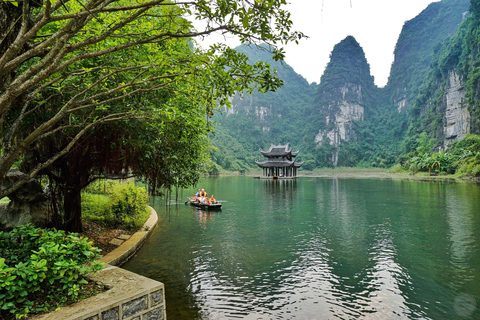 Hanoi: Hoa Lu, Trang An en Mua Grot Dagtocht