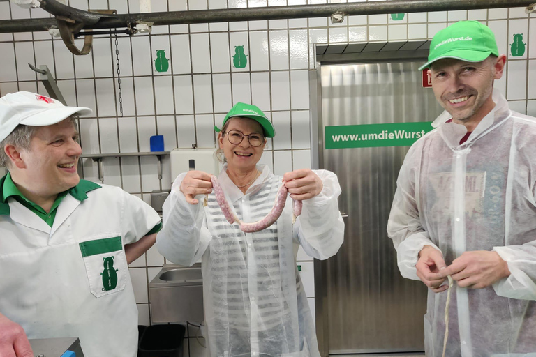 Nuremberg: Cooking class & bratwurst workshop - from pig to 5-course menu Nuremberg: Cooking Class & Bratwurst Workshop - From Pig to 5-Course Menu