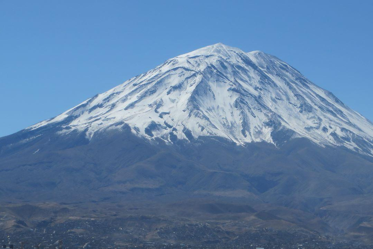 Arequipa: Chachani 2 days :| Lunch - camping |