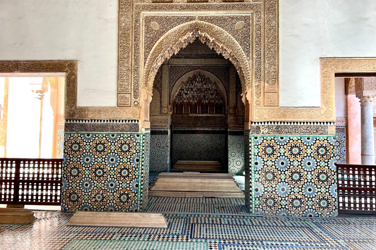 Marrakech Saadian Tombs Entry Ticket with Digital Guide App