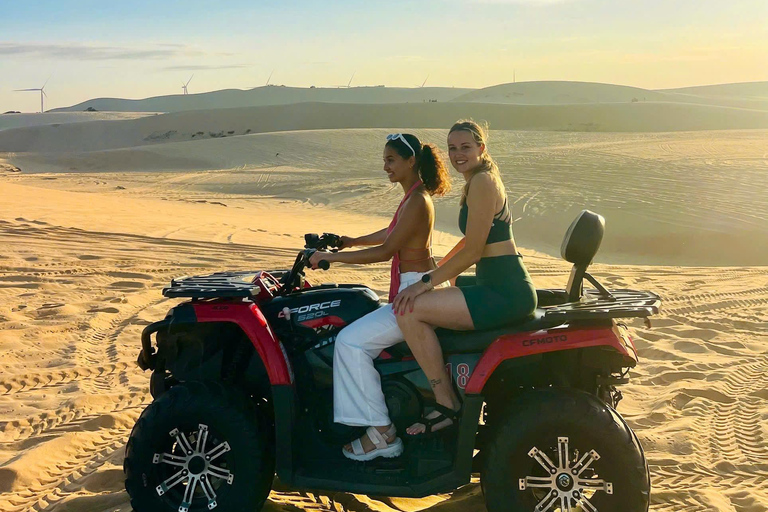 جولة لمدة 5 ساعات بسيارة جيب عند شروق الشمس أو غروبها من مدينة شاطئ موي نيجولة خاصة بسيارات الجيب عن