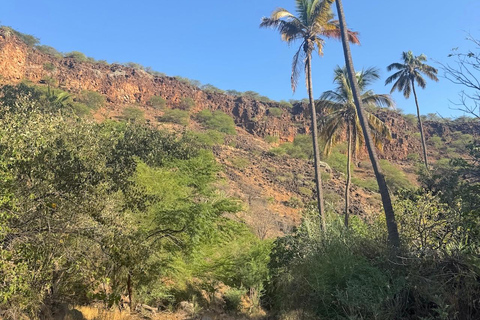 Santiago: Cidade Velha Beginner Hike with Lunch