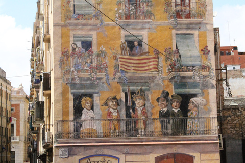 Tarragona: Walking Tour with Roman History, Secrets, and Local Life