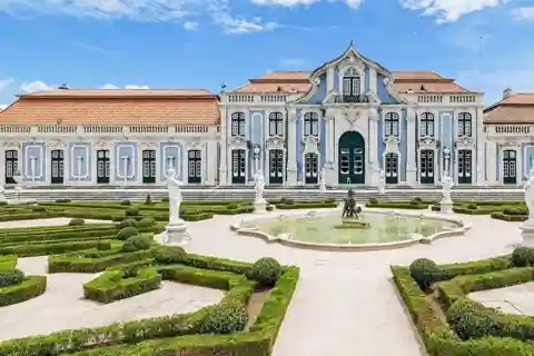 Una giornata ai Palazzi Reali di Queluz e Ajuda con visita a Belém