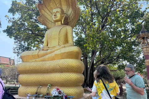 Phnom Penh Silk Island: Buddhism Philosophy and Beliefs Tour