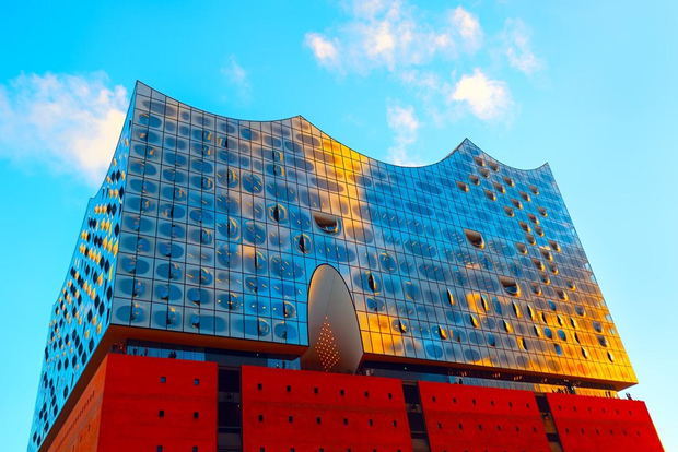 Гамбург: Elbphilharmonie Plaza, достопримечательности и окрестности