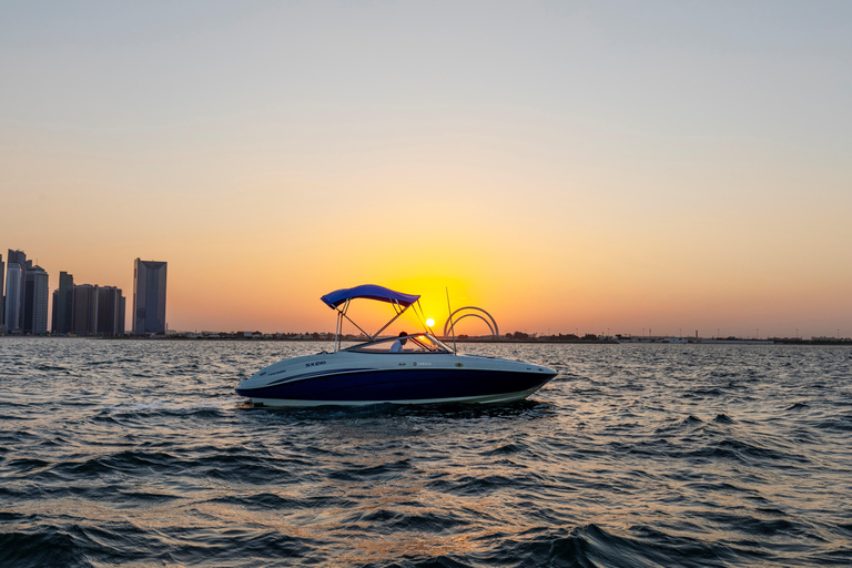 Doha : Croisière au coucher du soleil avec boissons