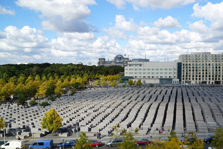 Berlin: Private Mercedes Tour with Hotel Pickup