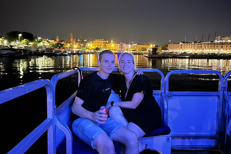 Valence : Croisière privée en soirée avec dîner et boissonsValence : Croisière de groupe en soirée avec dîner et boissons