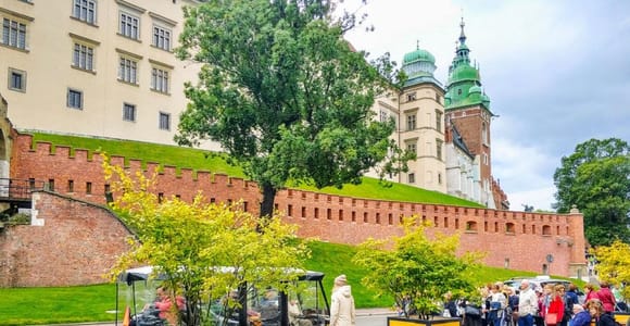 Krakow: Golf Cart Tour, Wawel, Lunch & Vistula Cruise