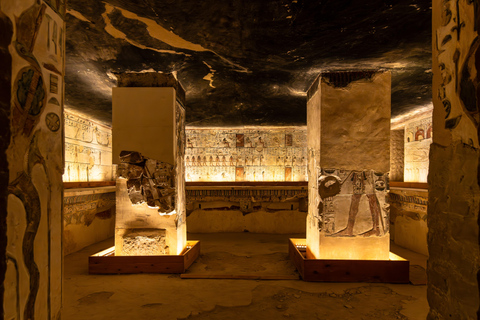 Hurghada: Luxor East & West Bank Tour with Opt. Tutankhamun Private Guided Tour with Lunch