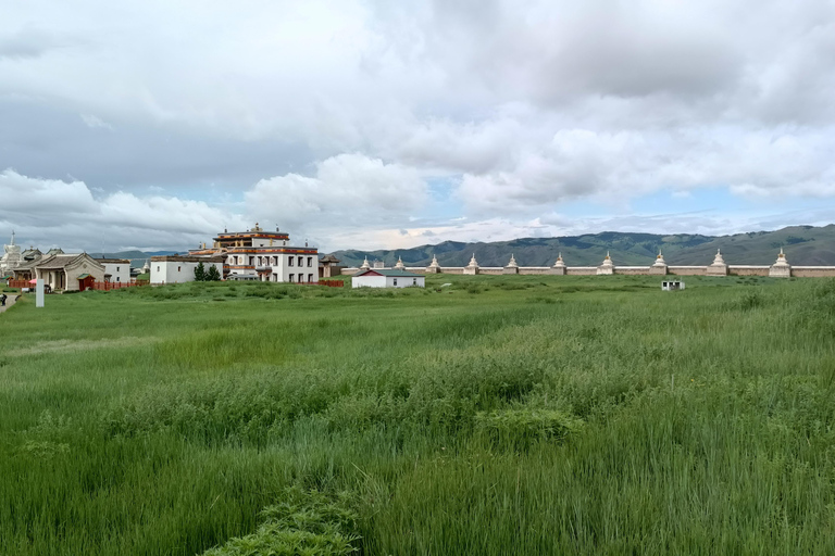 Mongolië: Rondreis door de Gobiwoestijn en Kharkhorin, Centraal-Mongolië