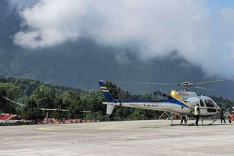 Tour del Campo Base dell&#039;Everest in elicottero con atterraggio