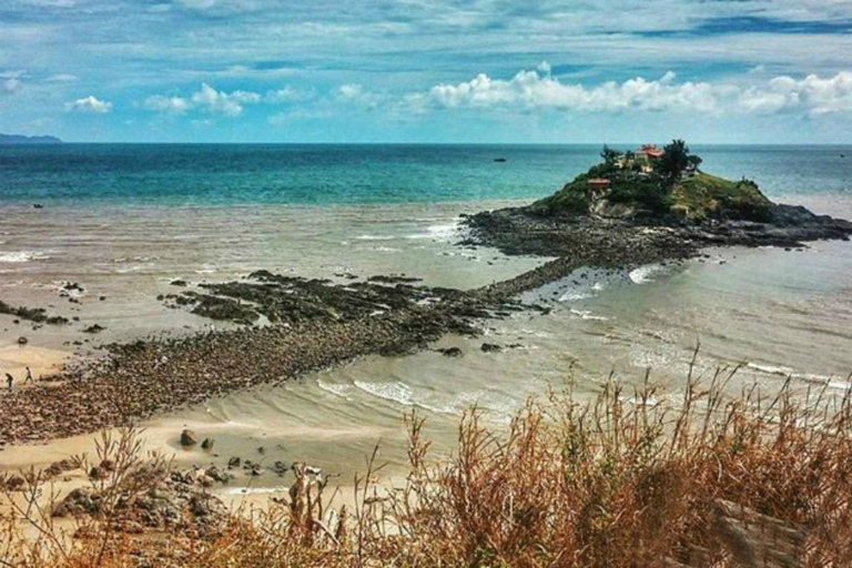 Vanuit Vung Tau: Nui Dat, Long Tan, Long Phuoc tunnelVanuit Vung tau: Nui Dat, Long Tan, Long Phuoc tunnel