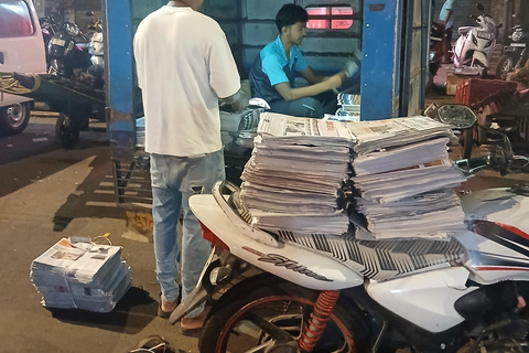 Mumbai: Before the City Roars - Watch Mumbai Wake Up Private Tour with Pick up and Drop