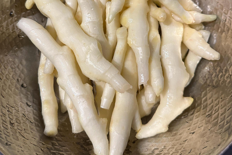Zhangjiajie: Xiangxi Pickled Vegetable Class & Market Tour