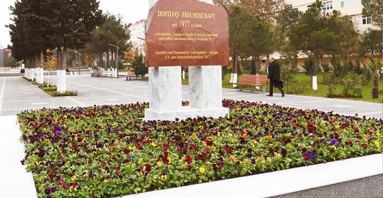 Baku: Sumgait City, Pink Lake & Vibrant Green Bazar Visit photo 7