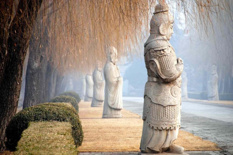 Pekin: Pałac Letni, Święta Droga i Grobowce Ming - wycieczka prywatnaWycieczka prywatna z opłatą za wstęp i lunchem