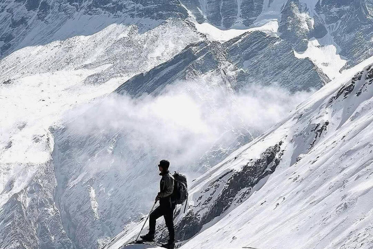 Pokhara: Annapurna base camp Trek with Female Guide