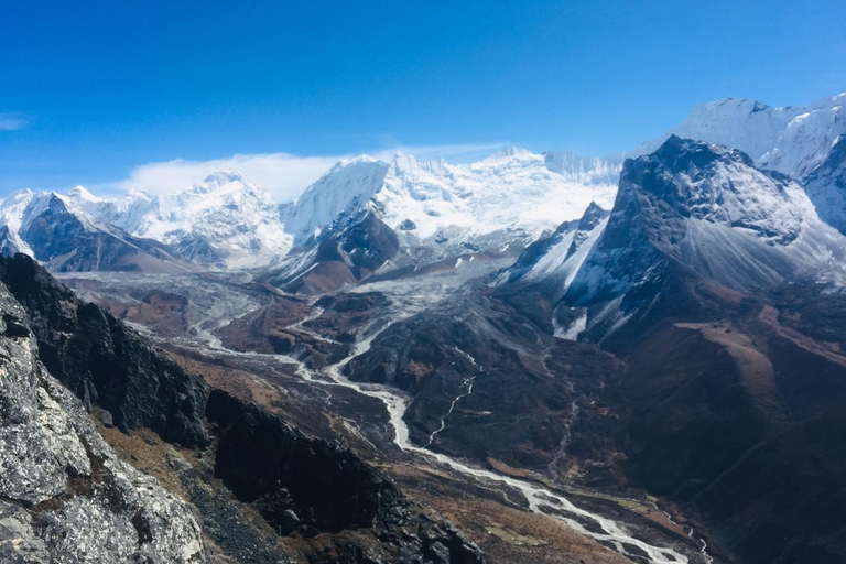 Nepal: Remote Kanchenjunga Conservation Trek ( 24 days)