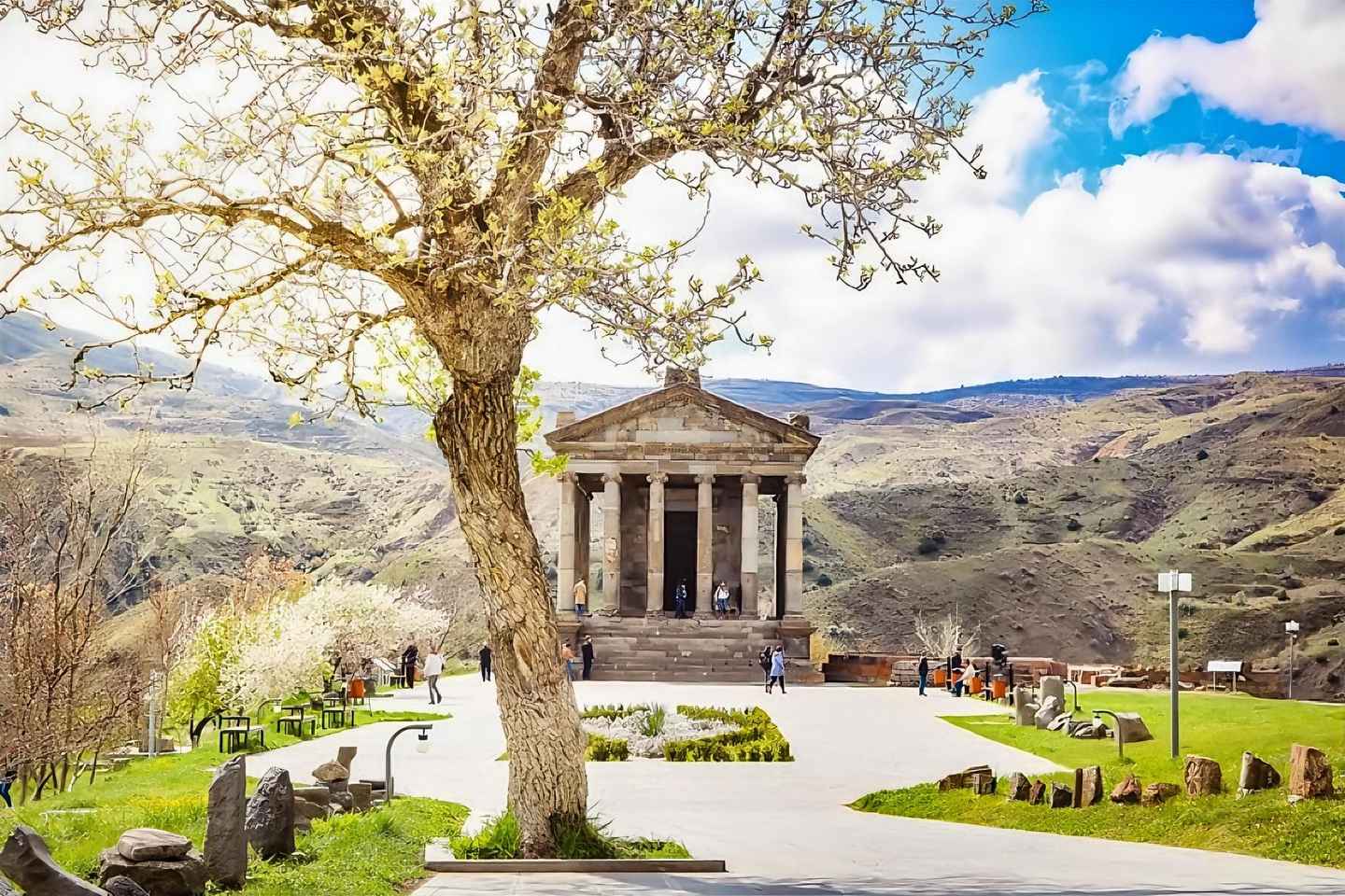 Private Day Trip to Symphony of Stones, Garni & Khor Virap