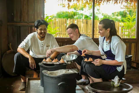 Chiang Mai: Local Northern Thai Cooking Class at Grandma's