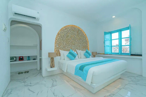 Labuan Bajo: 2 Day Komodo Trip & LoccalCollection Hotel Stay