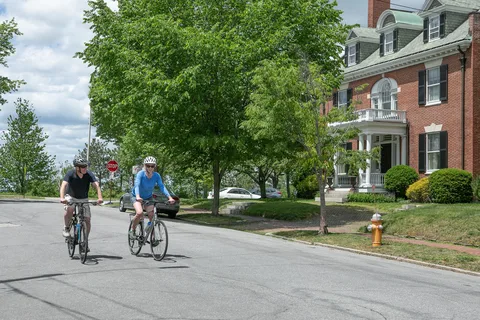 Portland, Maine: Guided Bike Tour Around The Peninsula