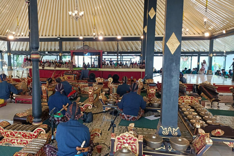 YOGYAKARTA : EXPLORA ANTIGUAS RELIQUIAS CULTURALES