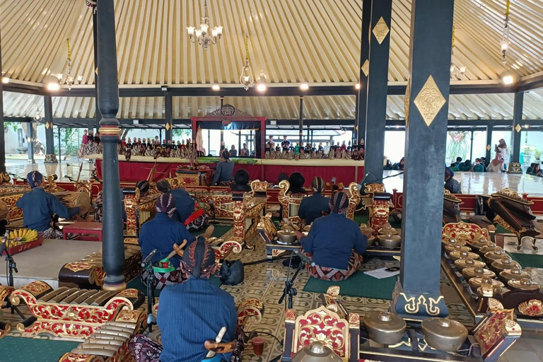 YOGYAKARTA : EXPLORA ANTIGUAS RELIQUIAS CULTURALES