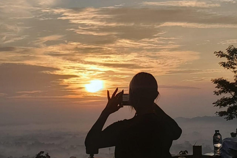 Relaxed Borobudur & Prambanan Private Tour from Yogyakarta Borobudur & Prambanan Private Day Trip