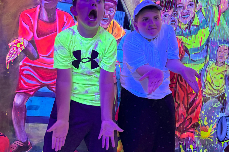 Medellín Comuna 13 Tour, Premium Experience Comuna 13 Medellín Tour, Premium Experience