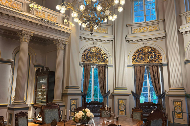 Viña del Mar: Guided Walking Tour with Museums