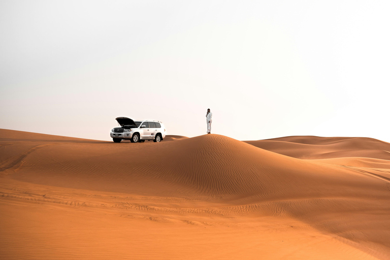 Doha: safari nel deserto con All-terrain vehicle/quad, giro in cammello e sandboardingTour di gruppo con giro in quad (All-terrain vehicle)